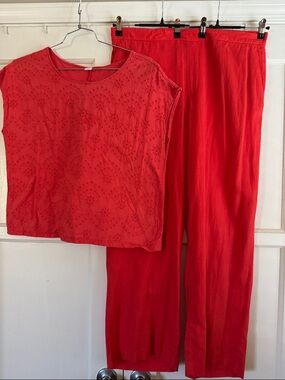 Old Navy Red Cropped Pants size 14 Tall and Eyelet Top Set
